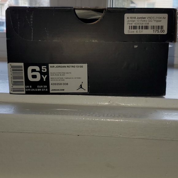 Nike Air Jordan - Picture 11 of 11